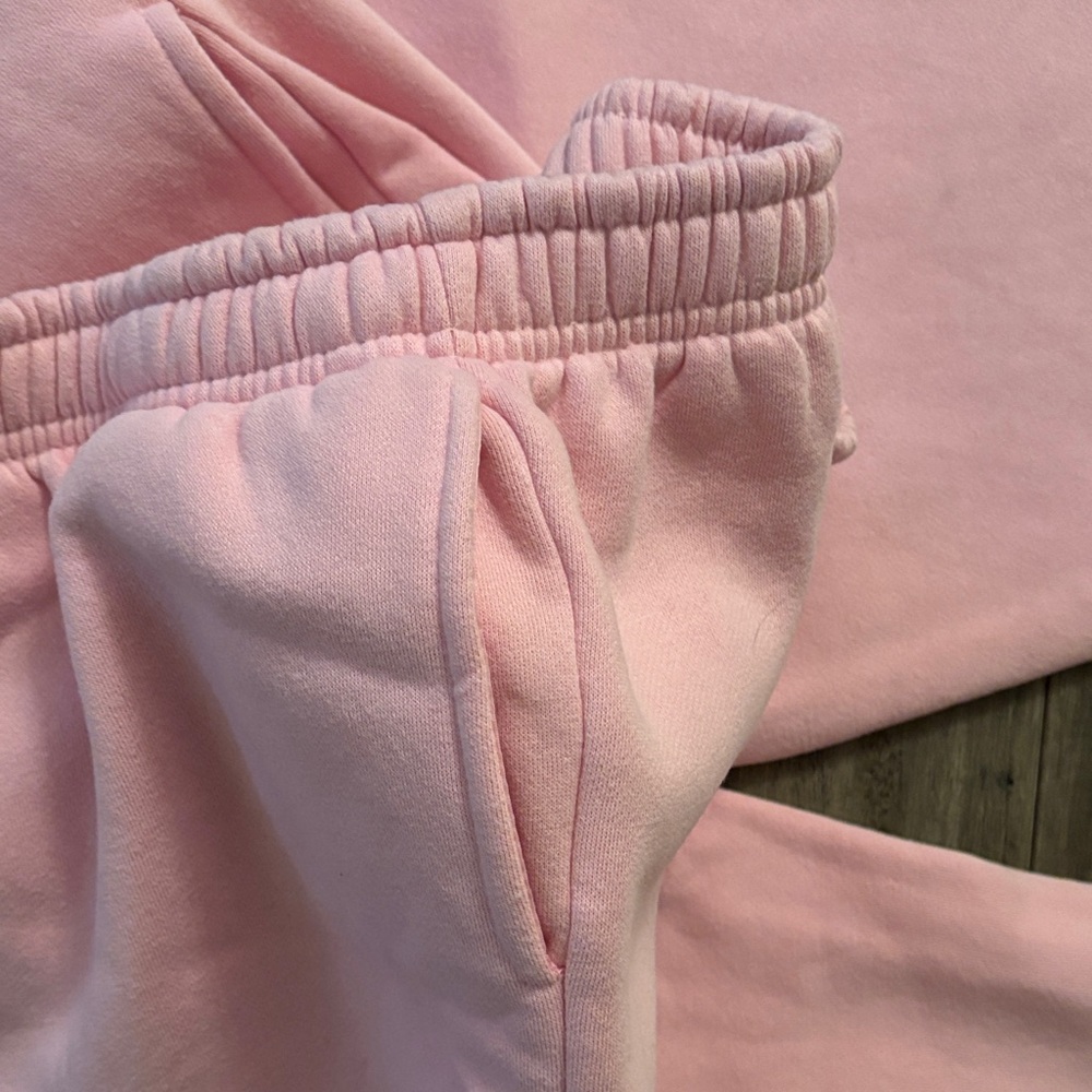 Edikted Pink Hoodie and Sweatpants Set - Picture 6 of 6